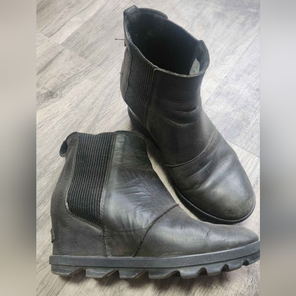 Sorel wedge